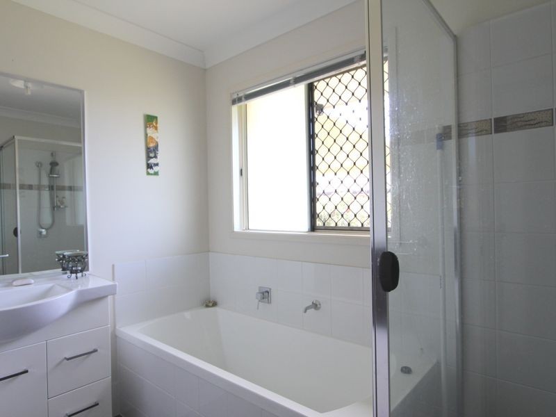 1/43 Cheihk Crescent, Collingwood Park QLD 4301