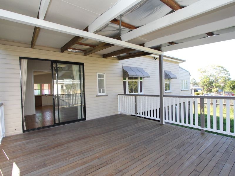 24 Pelican Street, North Ipswich QLD 4305