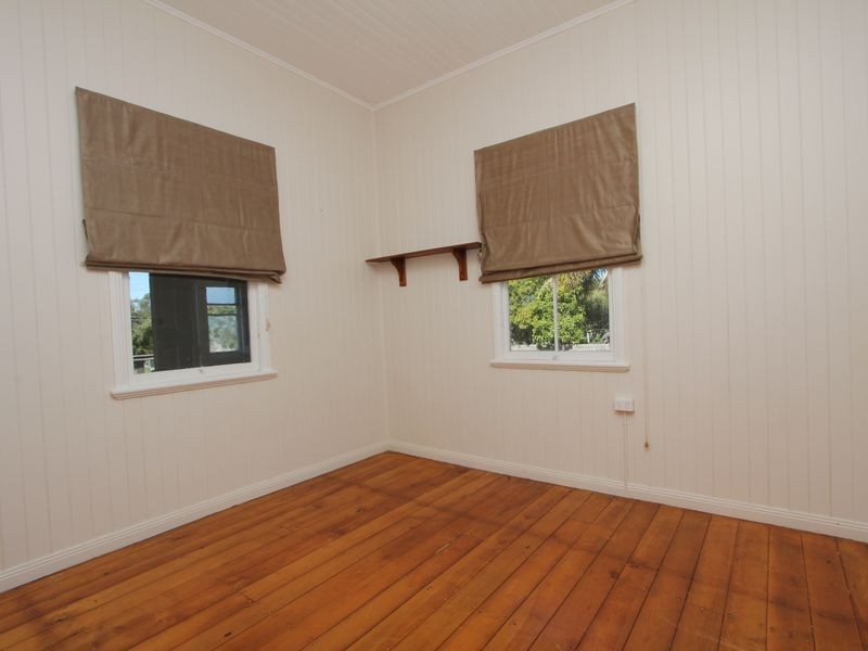 24 Pelican Street, North Ipswich QLD 4305
