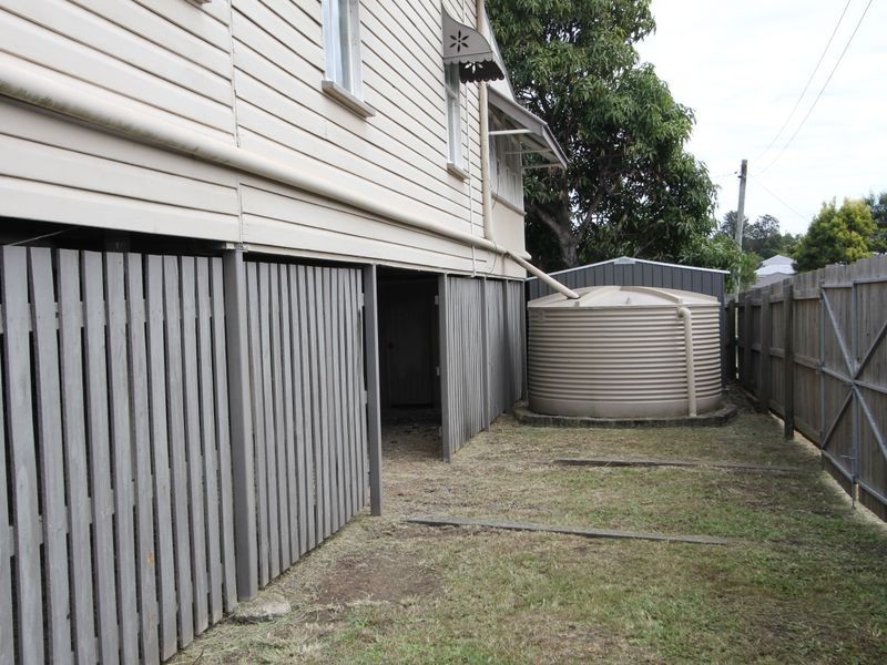 24 Pelican Street, North Ipswich QLD 4305