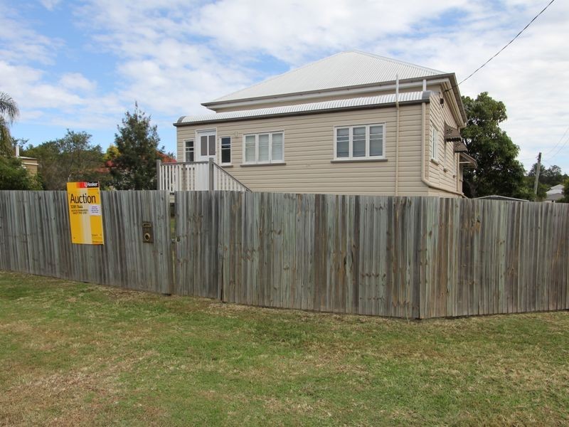 24 Pelican Street, North Ipswich QLD 4305