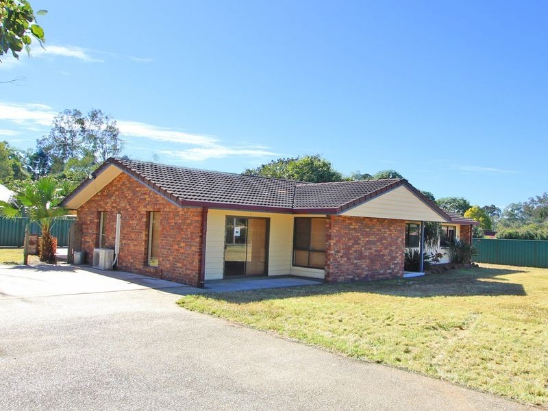 50 College Road, Karana Downs QLD 4306