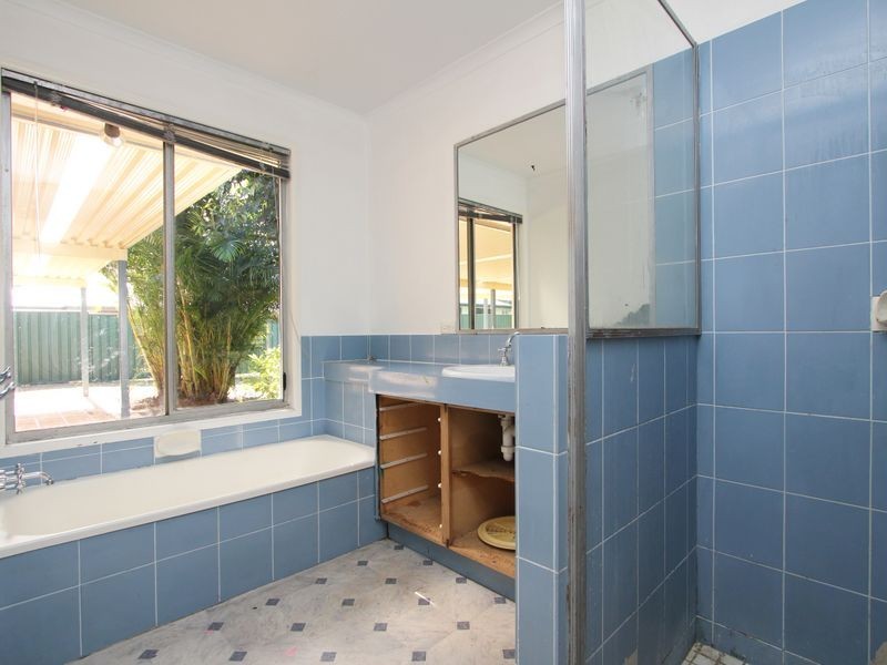 50 College Road, Karana Downs QLD 4306