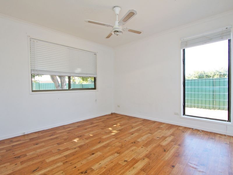 50 College Road, Karana Downs QLD 4306
