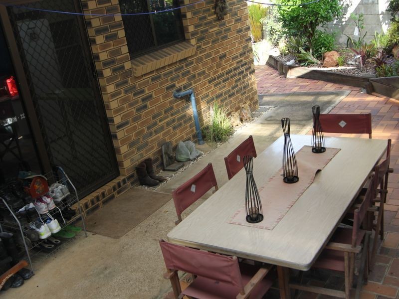 6 Pender Street, North Ipswich QLD 4305