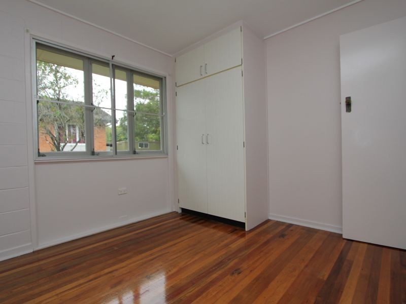 67 Toongarra Rd, Leichhardt QLD 4305