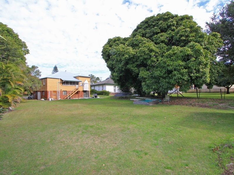 26 Railway Street, Booval QLD 4304