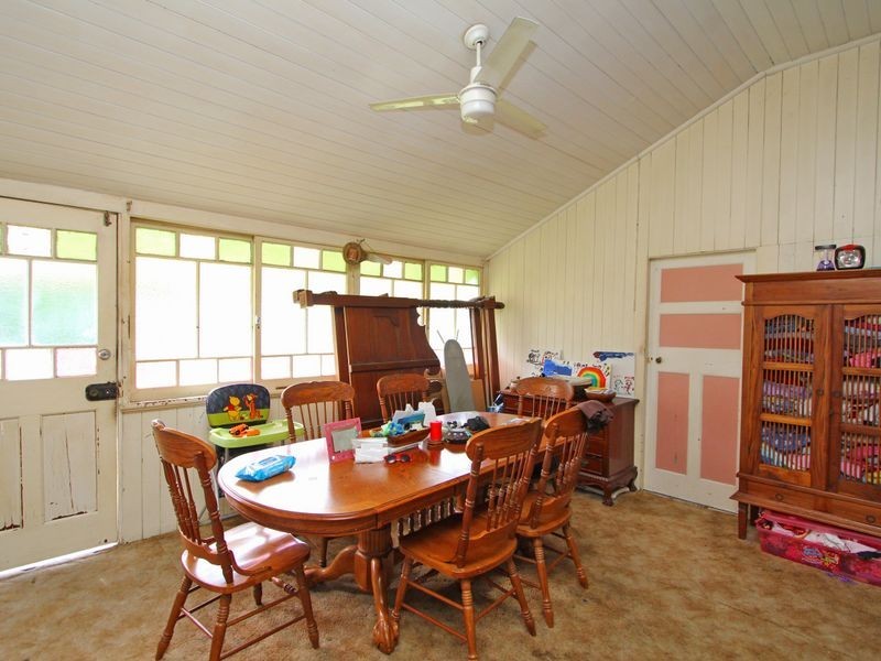 26 Railway Street, Booval QLD 4304