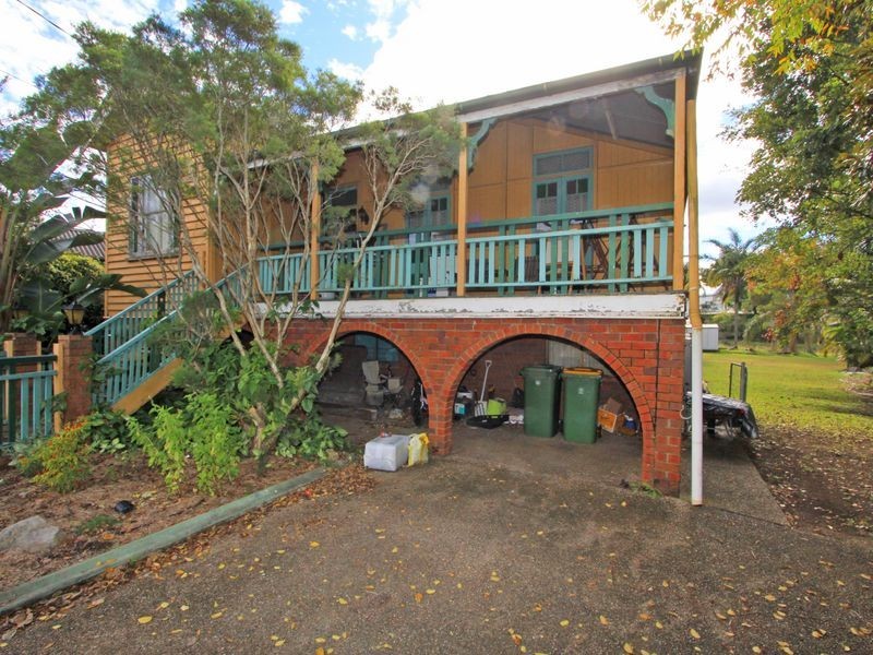 26 Railway Street, Booval QLD 4304