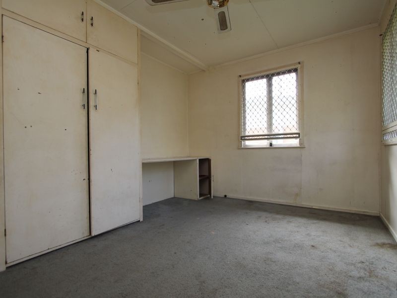 19 Petaine Street, Raceview QLD 4305