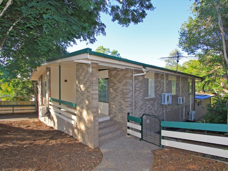 9 Ware Street, North Ipswich QLD 4305