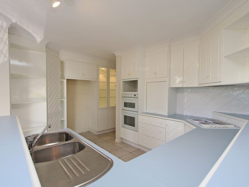 9 Ware Street, North Ipswich QLD 4305