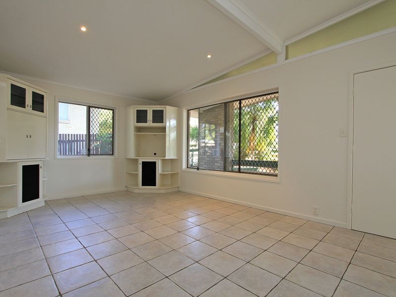 9 Ware Street, North Ipswich QLD 4305