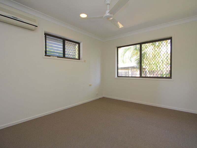 9 Ware Street, North Ipswich QLD 4305