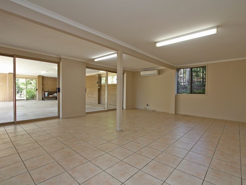 9 Ware Street, North Ipswich QLD 4305