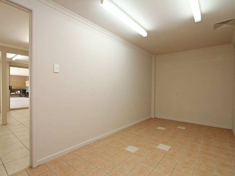 9 Ware Street, North Ipswich QLD 4305