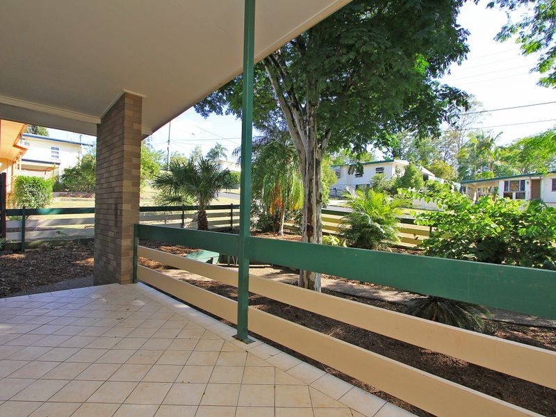 9 Ware Street, North Ipswich QLD 4305