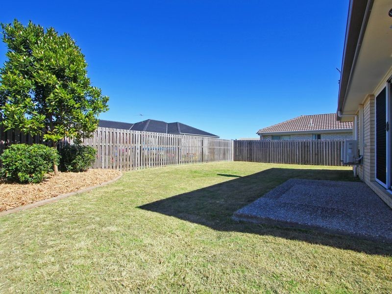 30 Nixon Drive, North Booval QLD 4304