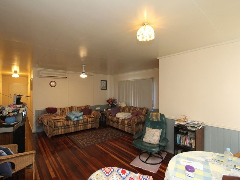 18 Petrie Street, Leichhardt QLD 4305