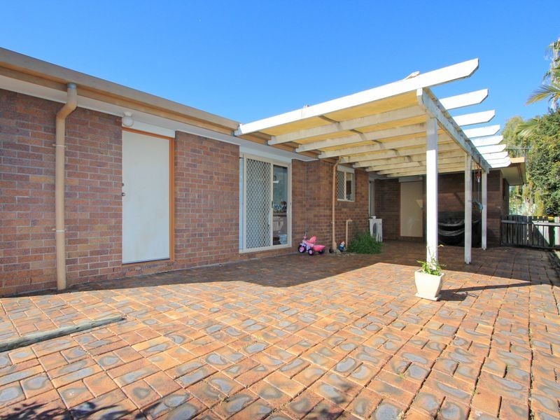 4 Currawong Street, Bundamba QLD 4304