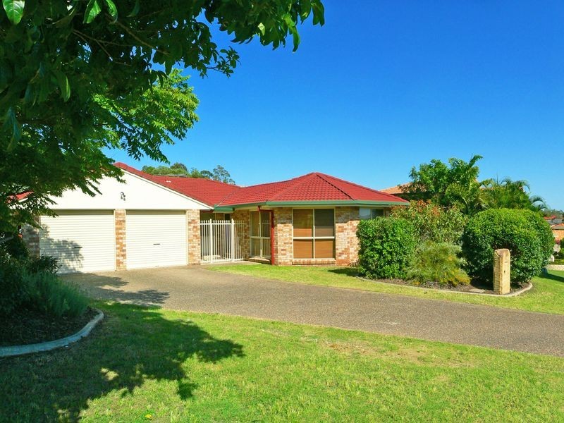 13 Calverton Court, Brassall QLD 4305