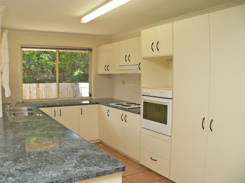 13 Calverton Court, Brassall QLD 4305