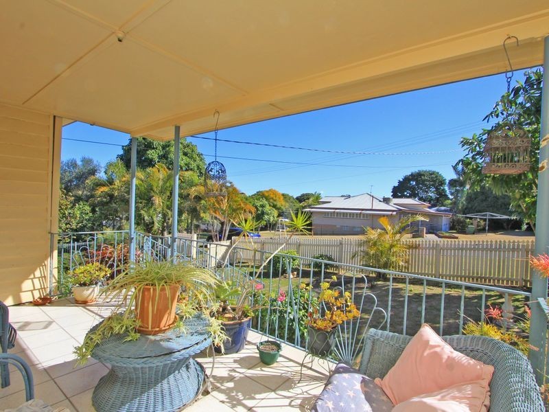 16 Jackes Street, Eastern Heights QLD 4305