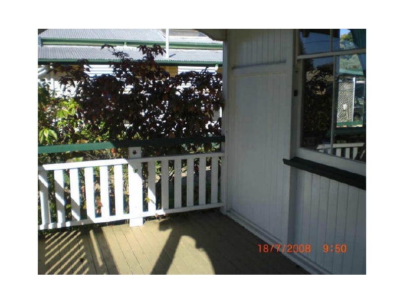 53 Lusitania Street, Newtown QLD 4305
