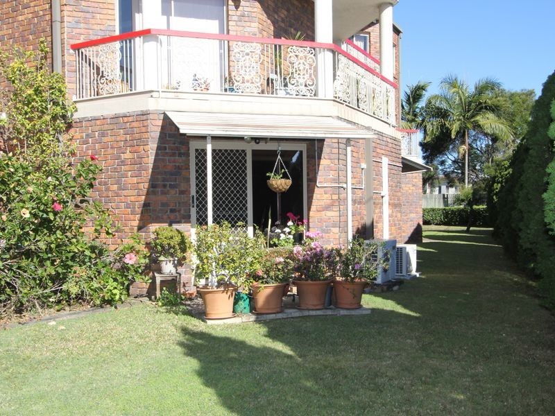 4/44 Bergin Street, Booval QLD 4304