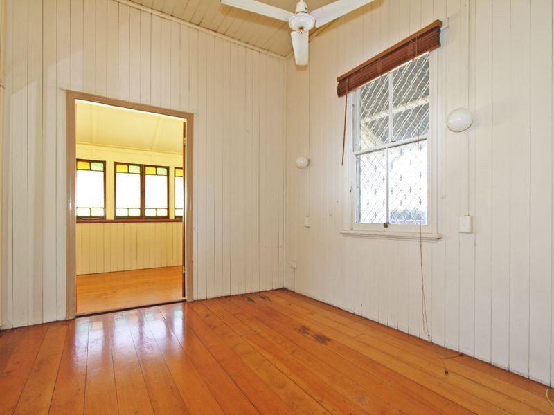 30 Wattle Street, North Booval QLD 4304