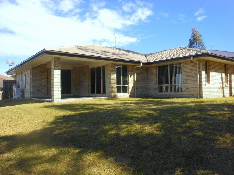 11 Shamrock Court, Chuwar QLD 4306