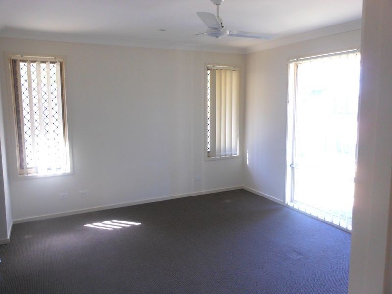 11 Shamrock Court, Chuwar QLD 4306