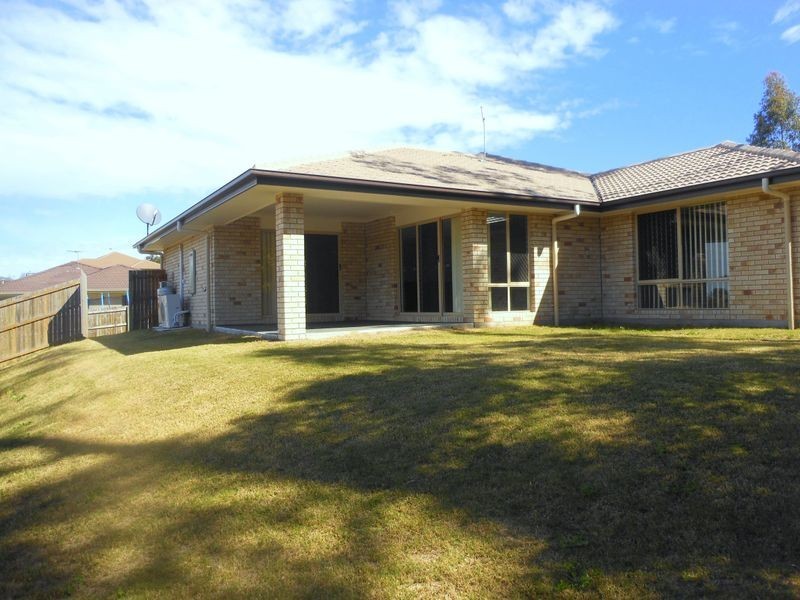 11 Shamrock Court, Chuwar QLD 4306