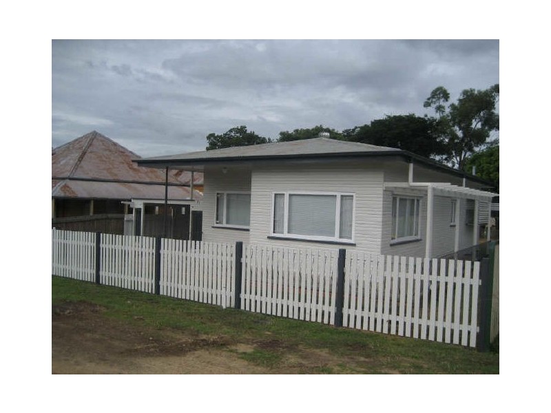 72 Cole Street, Silkstone QLD 4304