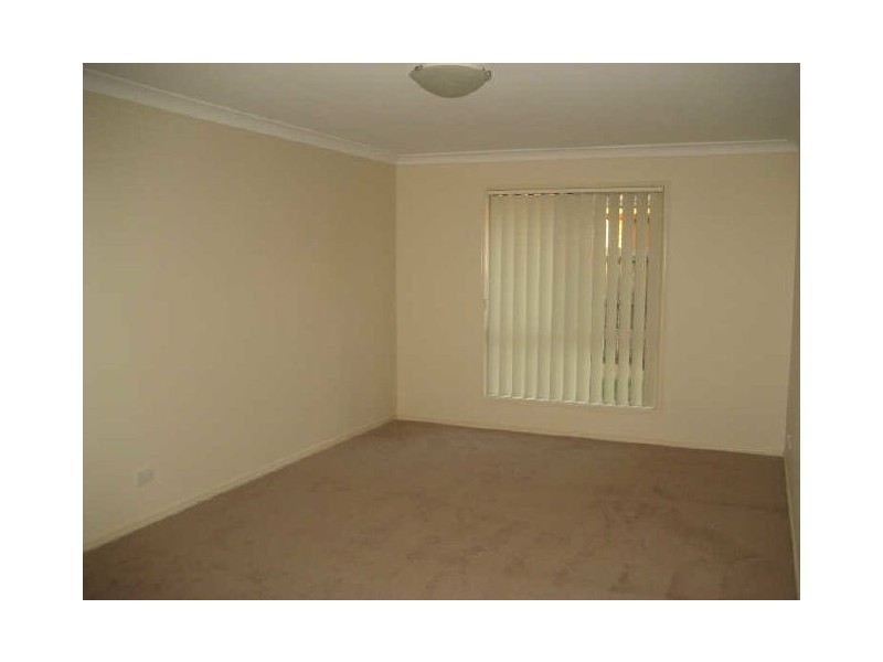 1 Sophie Court, Raceview QLD 4305