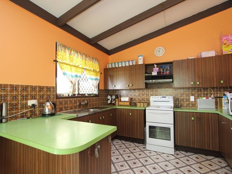 27 Blackwood Street, East Ipswich QLD 4305