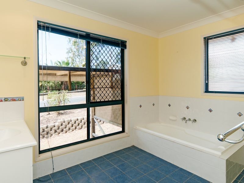 14-16 Lachlan Place, Karalee QLD 4306