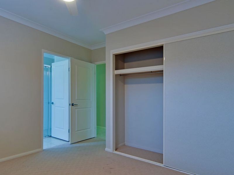 4 Homestead Place, Brassall QLD 4305