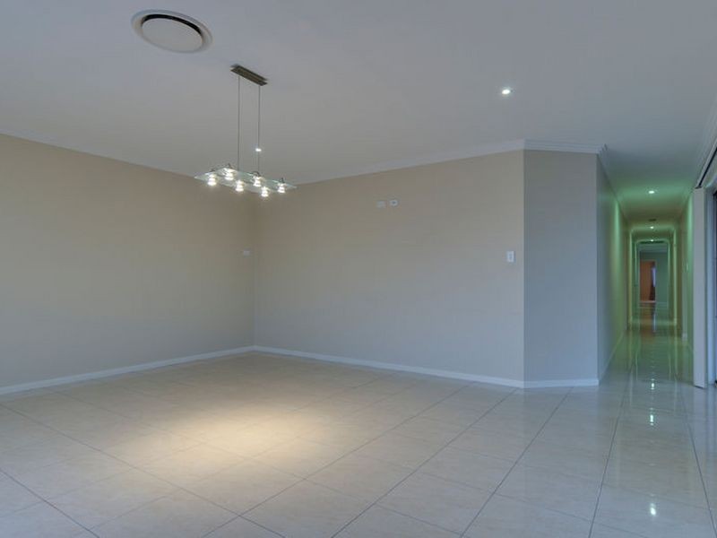 4 Homestead Place, Brassall QLD 4305