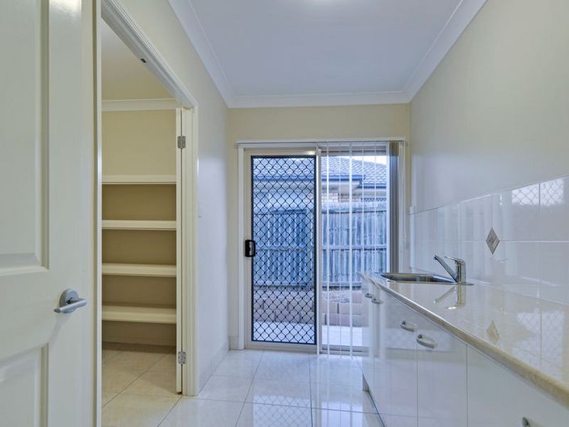 4 Homestead Place, Brassall QLD 4305