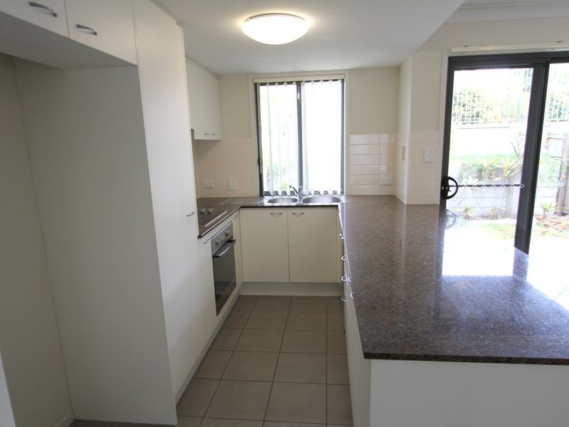 11/40 Gledson Street, North Booval QLD 4304