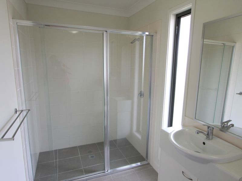 11/40 Gledson Street, North Booval QLD 4304