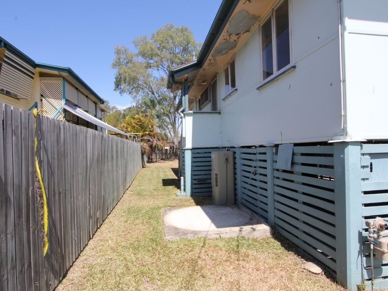 56 Kynance Street, Leichhardt QLD 4305
