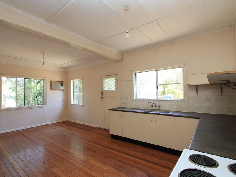 14 Macaulay Street, Fernvale QLD 4306