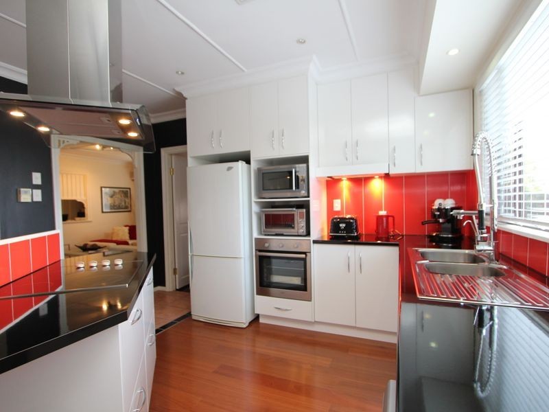23 Blaxland Street, Eastern Heights QLD 4305