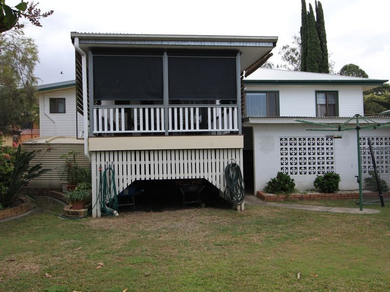 23 Blaxland Street, Eastern Heights QLD 4305