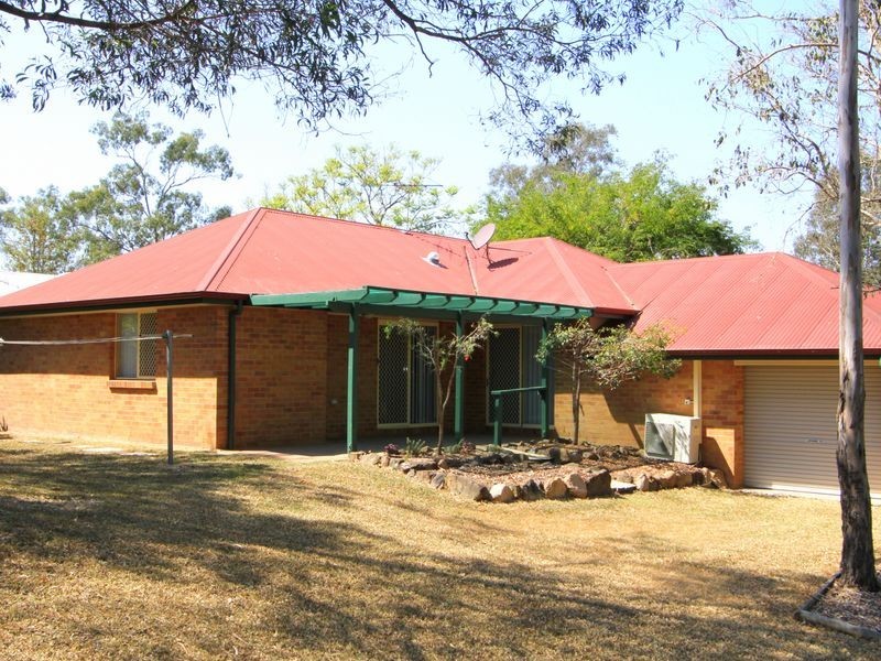 14 Edith Drive, North Ipswich QLD 4305