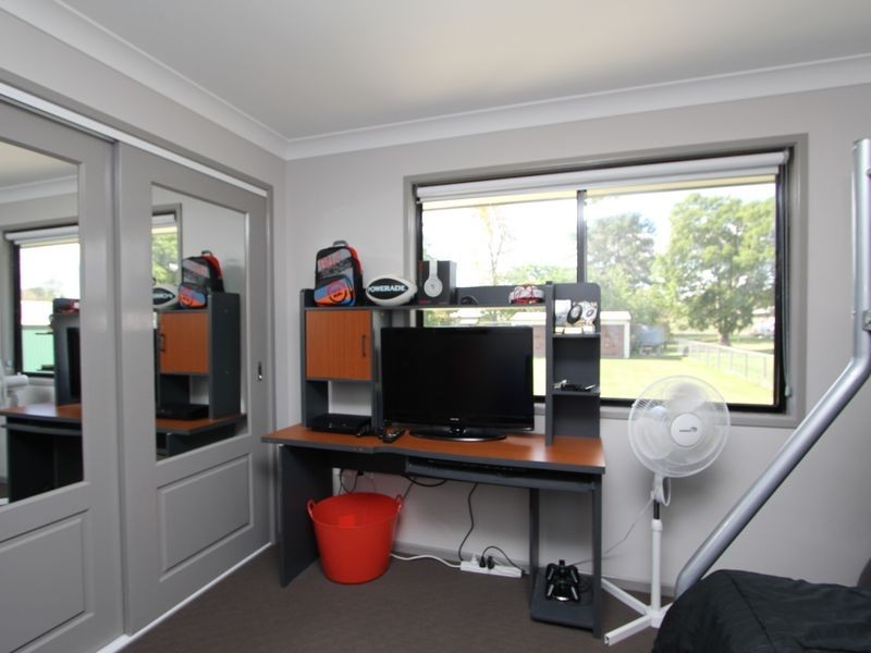10 Pollock Street, Harrisville QLD 4307