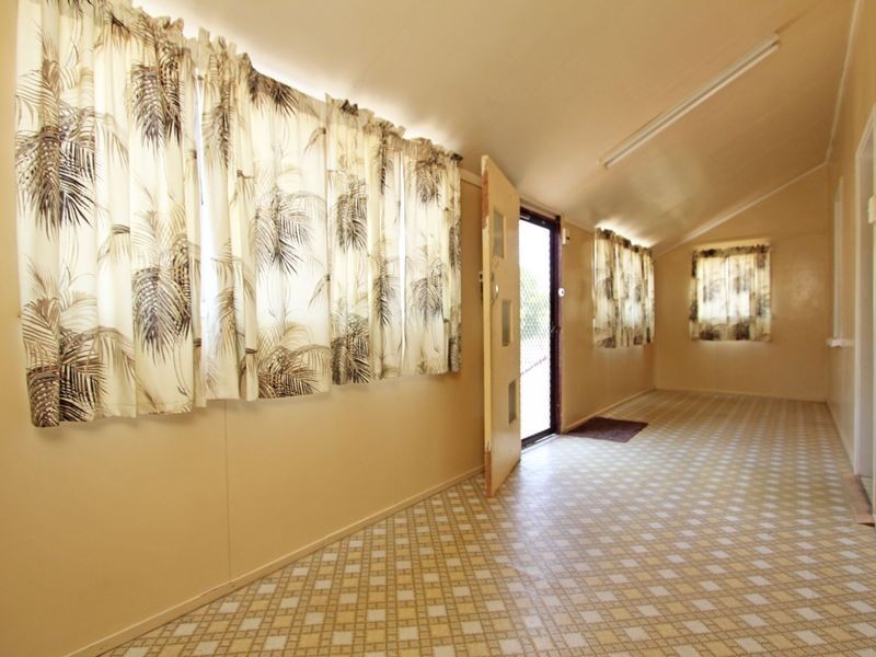 49 Omar Street, West Ipswich QLD 4305