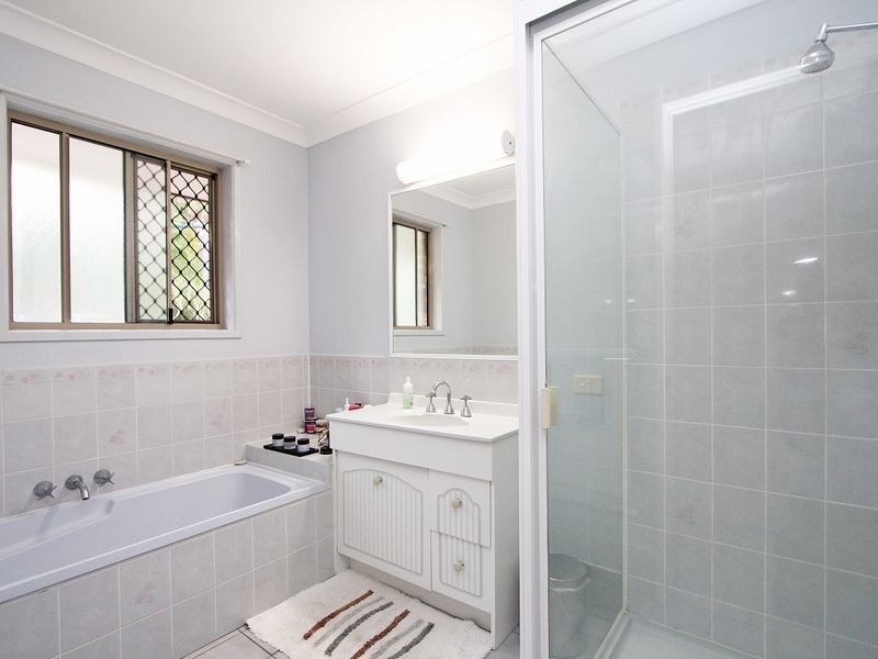 3 Gabbinbar Court, Pine Mountain QLD 4306